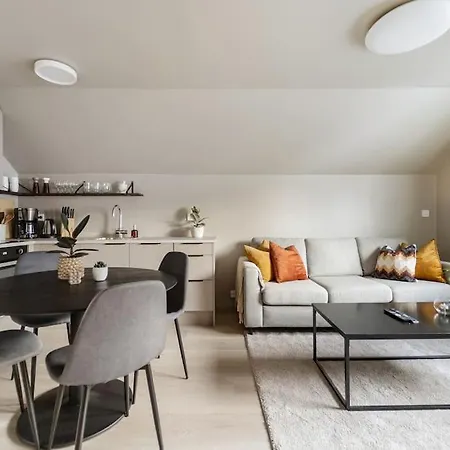 Modern Apartment With Free Parking Tromso Exterior photo