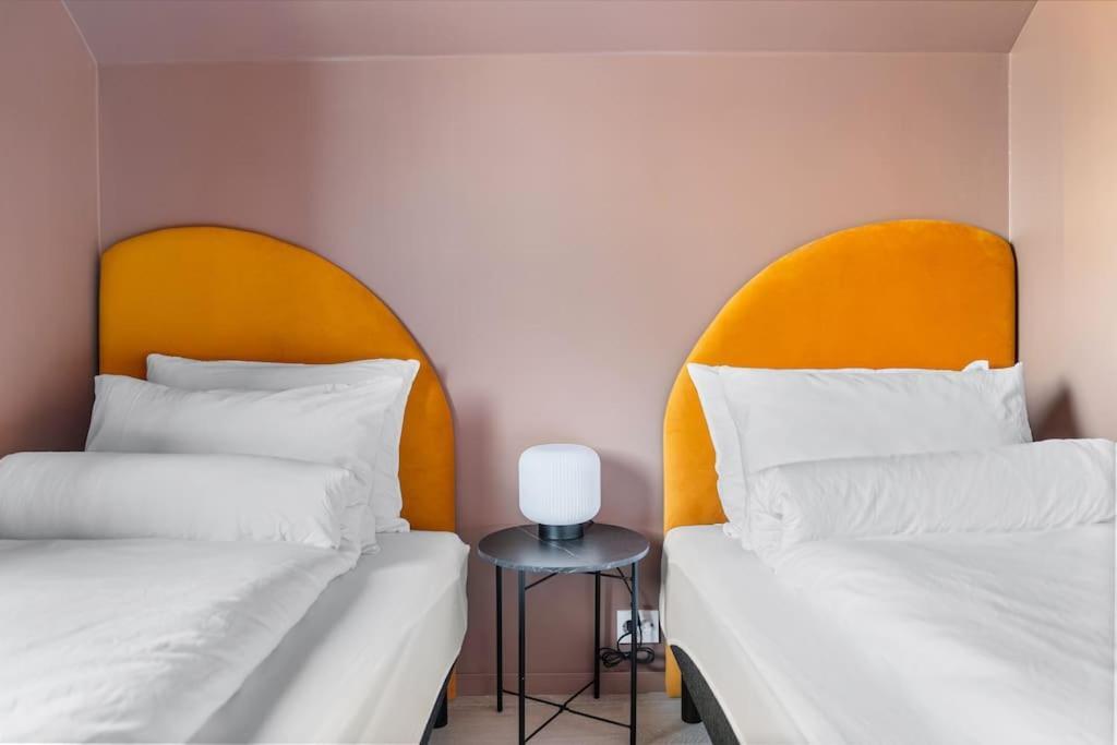 Modern With Free Parking Apartment Tromso